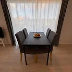 Lisas Apartment, Private New 1 Bedroom And 1 Living With Sofa Bed And Big Windows, Share With Nobody, No Parties * Oslo