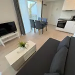 Lisas Apartment, Private New 1 Bedroom And 1 Living With Sofa Bed And Big Windows, Share With Nobody アパート オスロ