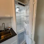 Lägenhet Lisas Apartment, Private New 1 Bedroom And 1 Living With Sofa Bed And Big Windows, Share With Nobody, No Parties