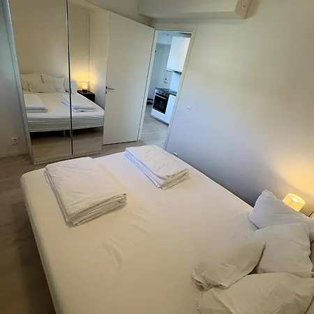 Apartamento Lisas Apartment, Private New 1 Bedroom And 1 Living With Sofa Bed And Big Windows, Share With Nobody *