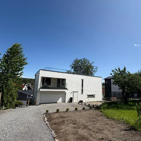 Lisas Apartment, Private New 1 Bedroom And 1 Living With Sofa Bed And Big Windows, Share With Nobody Apartamento